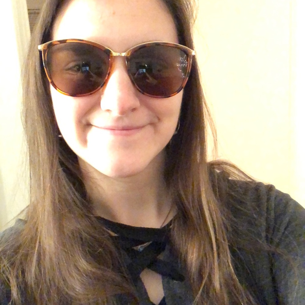 Tortoise sunglasses!